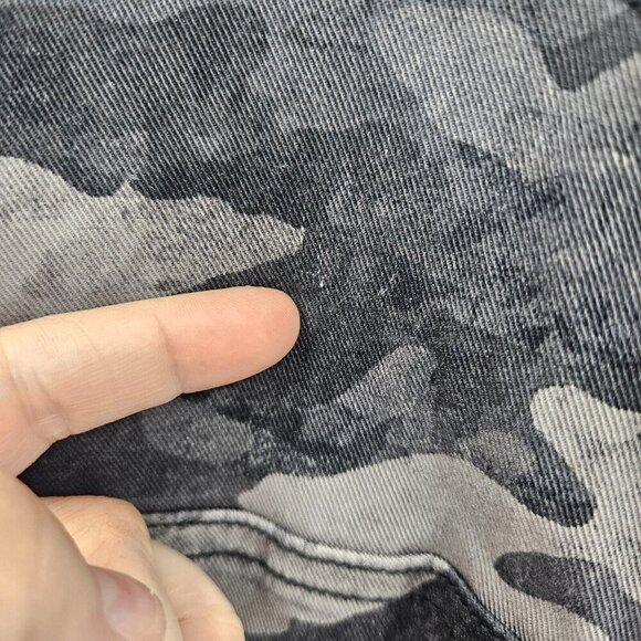 Spanx Stretch Mid Rise Twill Jogger Pants Black Wash Camo Women's Size M Cargo - Picture 13 of 13